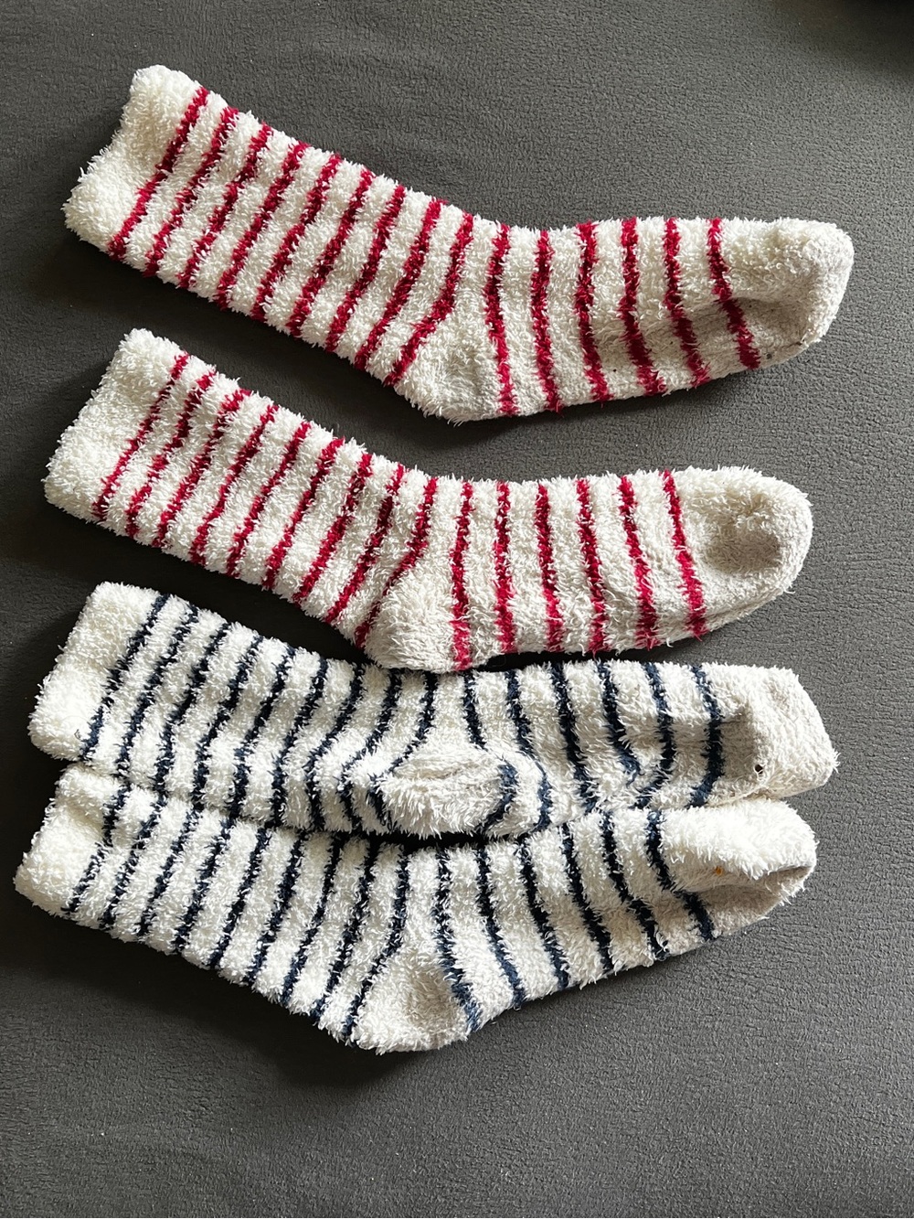 USED - Cozy Striped Crew Fuzzy Socks